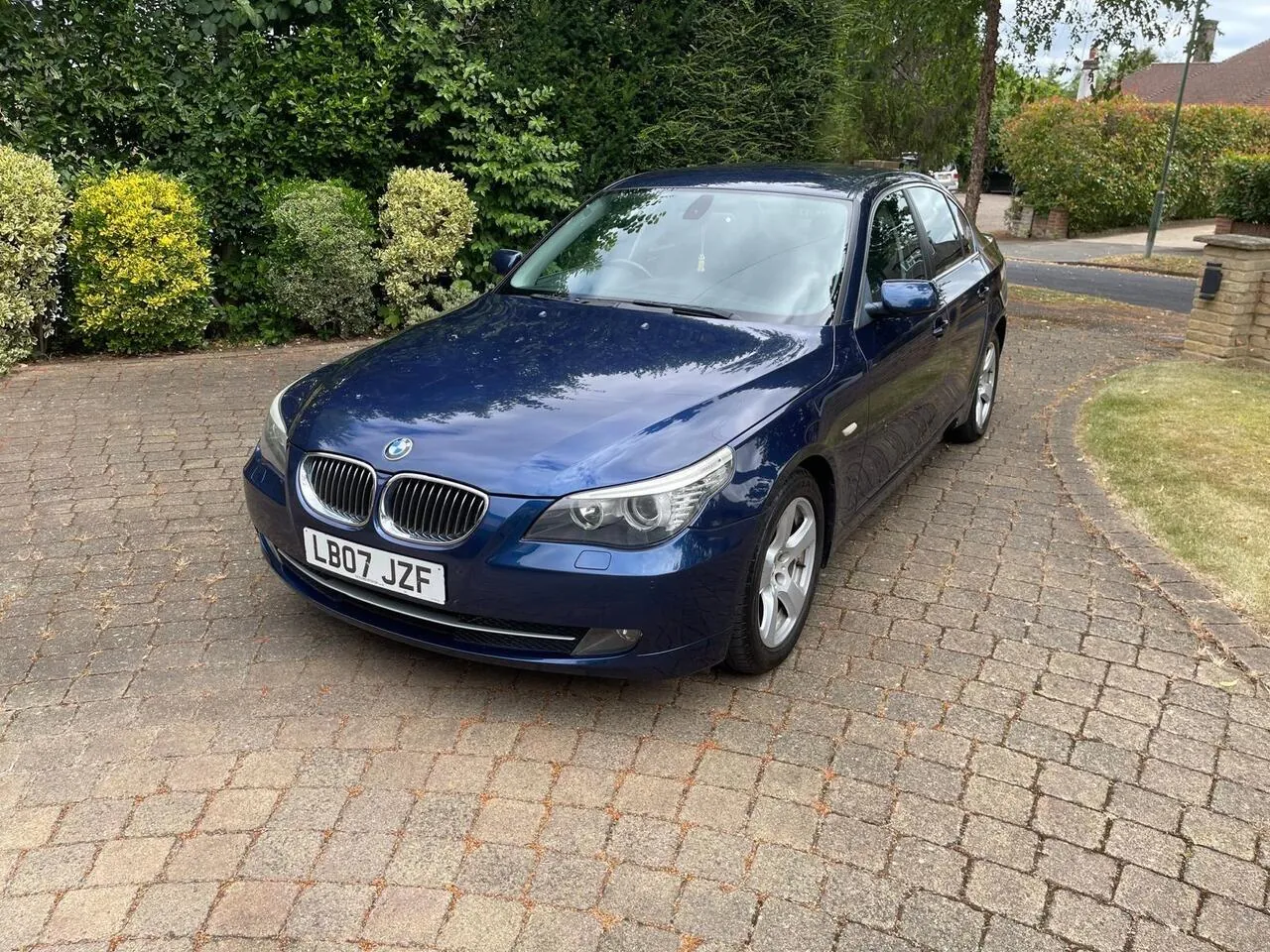 BMW 5 Series 2007 photo 2