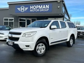 Holden Colorado 2013 photo 2