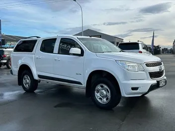 Holden Colorado 2013 photo 3