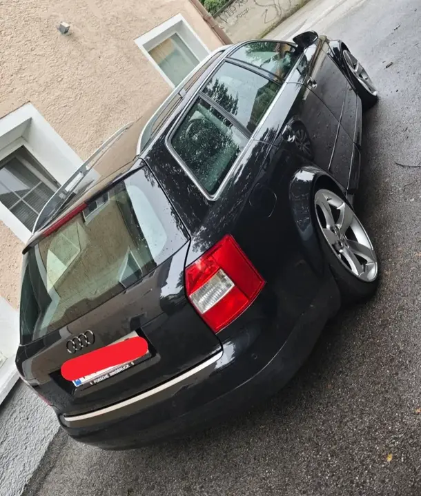 Audi A4 Avant 2002 photo 2