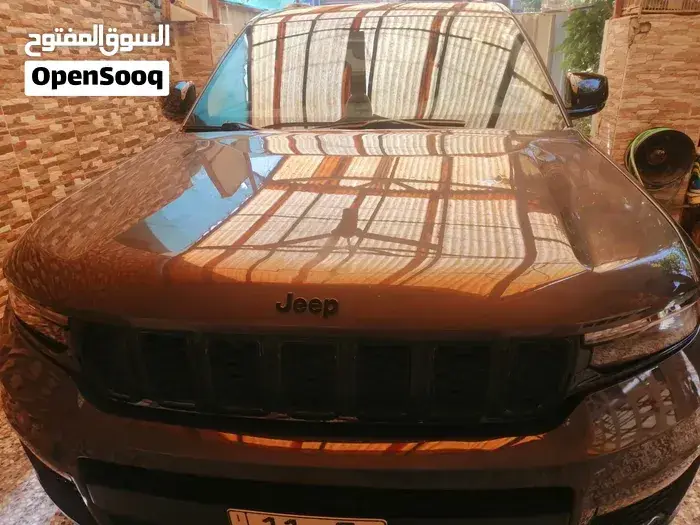 Jeep Grand Cherokee L 2024 photo 2
