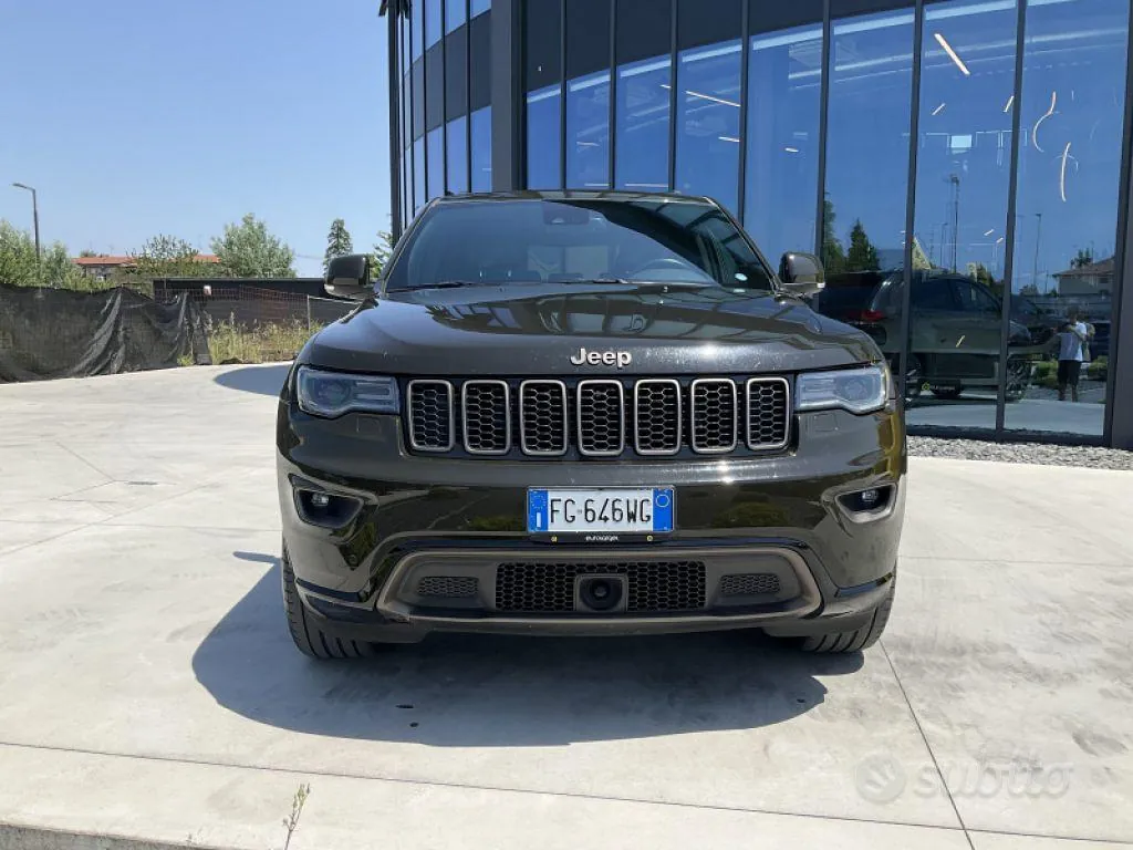 Jeep Grand Cherokee 2017 photo 2
