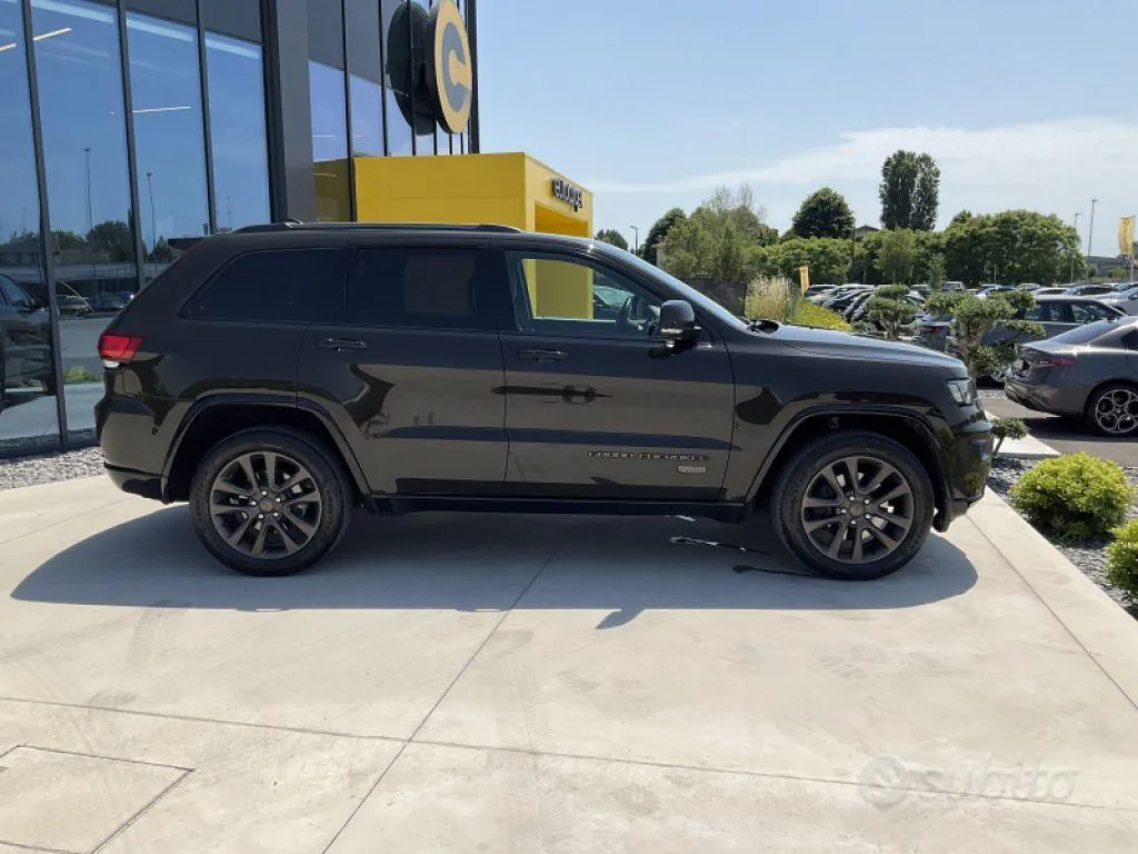 Jeep Grand Cherokee 2017 photo 5