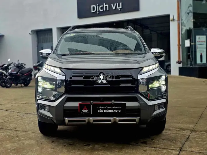 Mitsubishi Xpander Cross