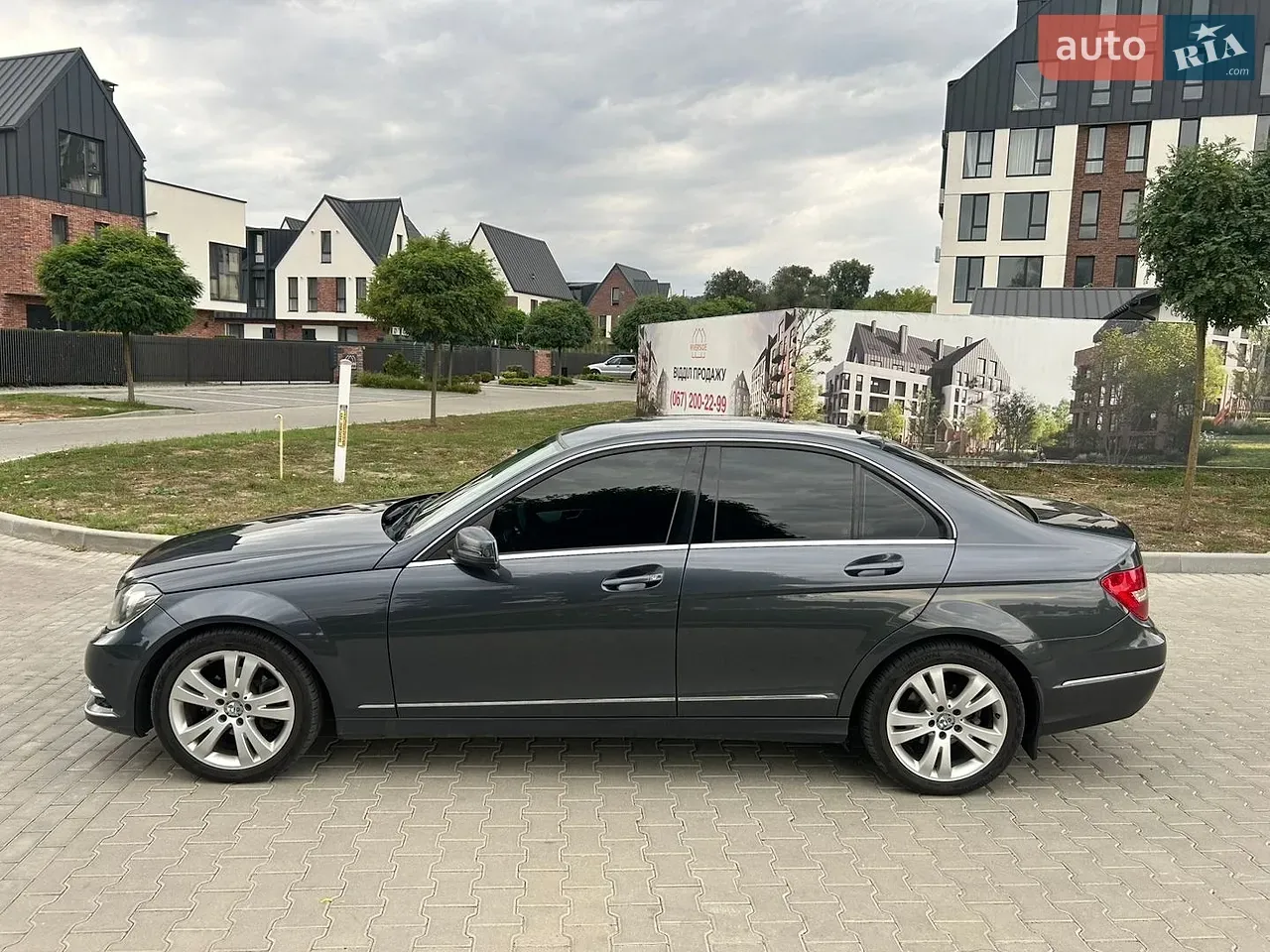 Mercedes-Benz C-Class 2013 photo 3