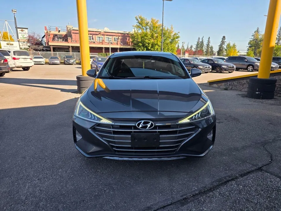 Hyundai Elantra 2020 photo 3