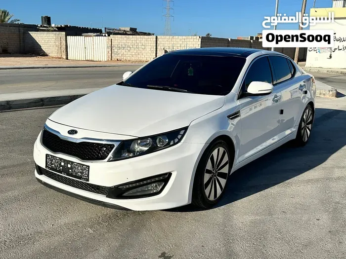 Kia K5 2012 photo 2