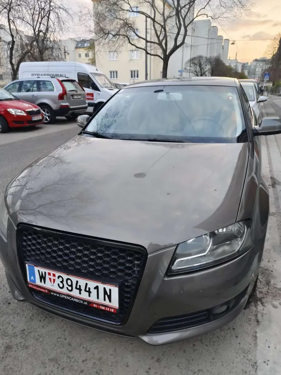 Audi A3 2011 photo 3