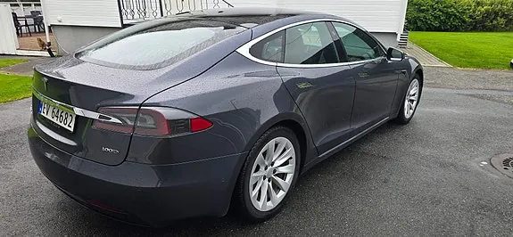 Tesla Model S 2019 photo 3