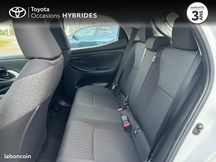 Toyota Yaris 2021 photo 4