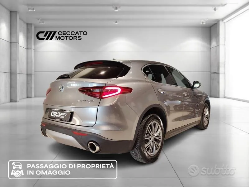Alfa Romeo Stelvio 2017 photo 4