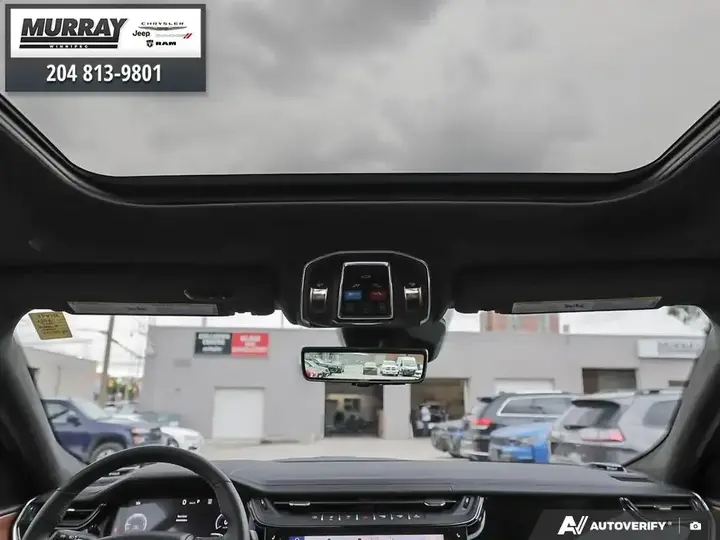 Jeep Grand Cherokee 2026 photo 5