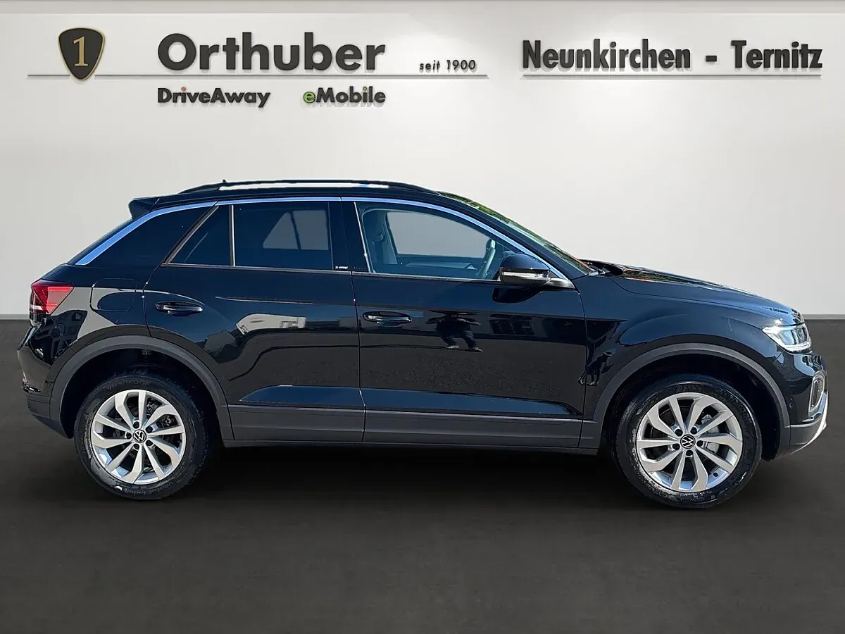 Volkswagen T-Roc 2026 photo 3