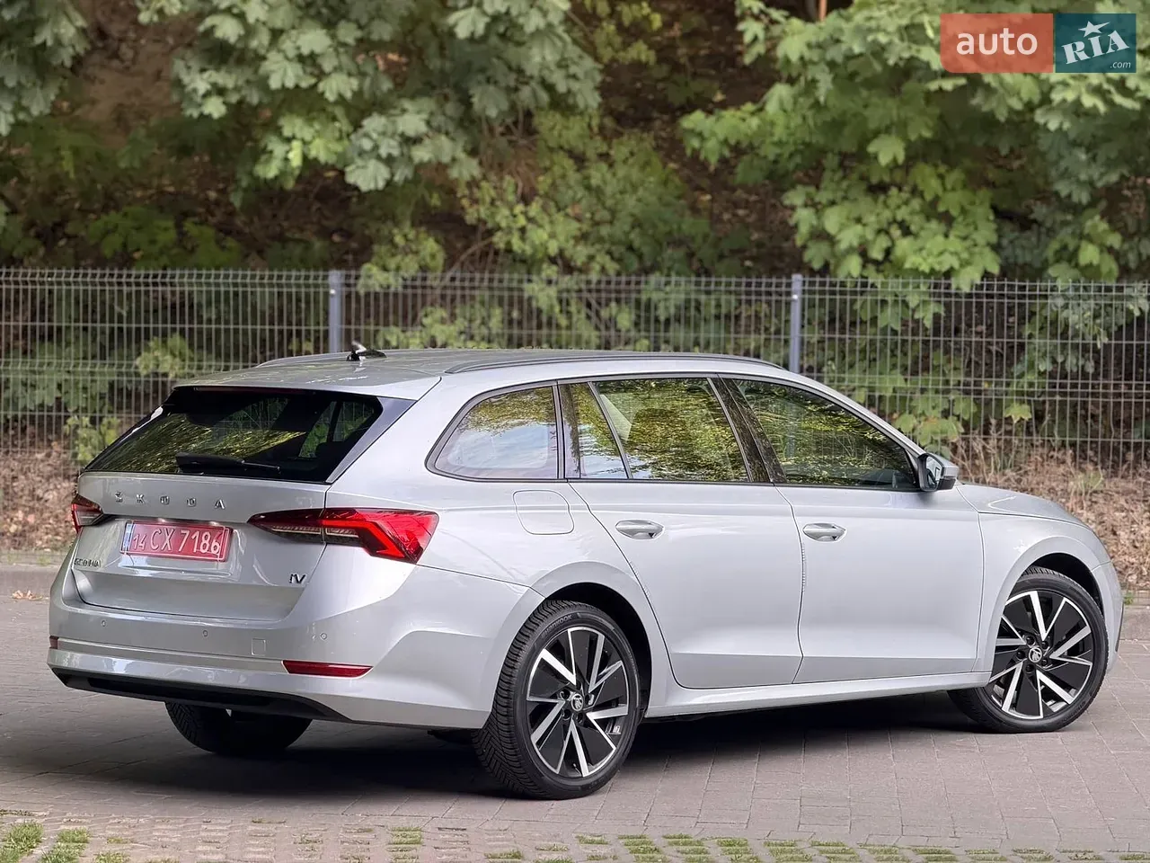 Skoda Octavia 2021 photo 3