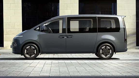 Hyundai Staria 2027 photo 3