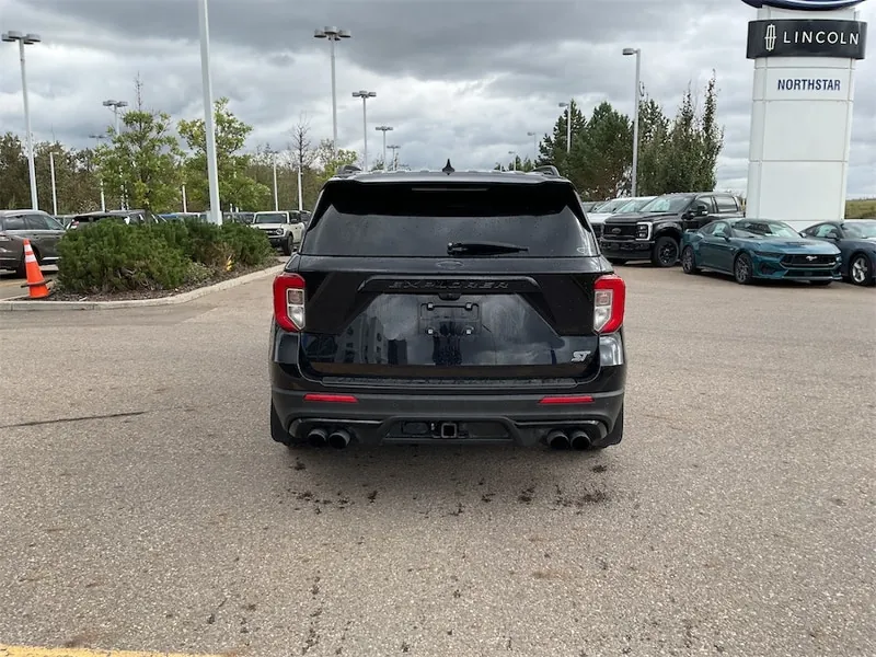 Ford Explorer 2023 photo 4