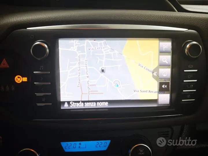 Toyota Yaris 2017 photo 5