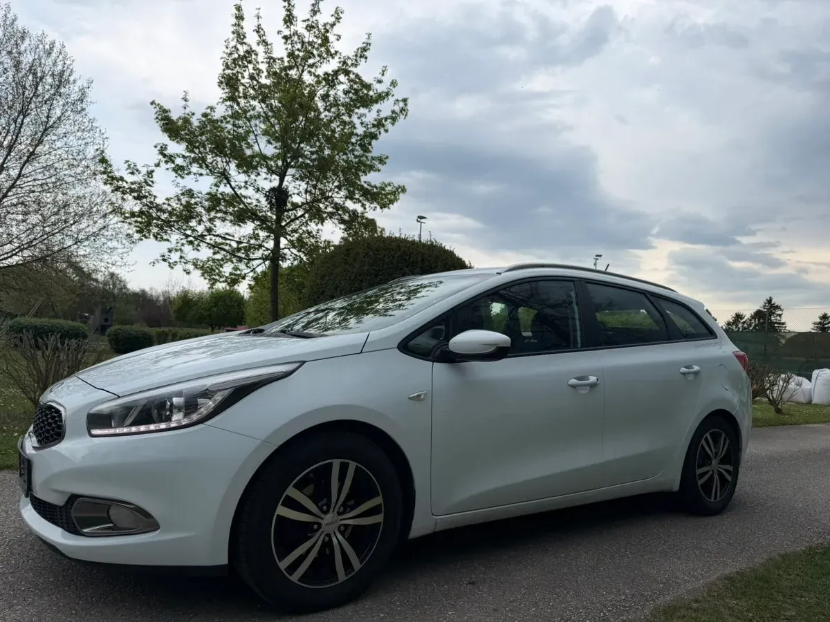 Kia Ceed 2015 photo 3