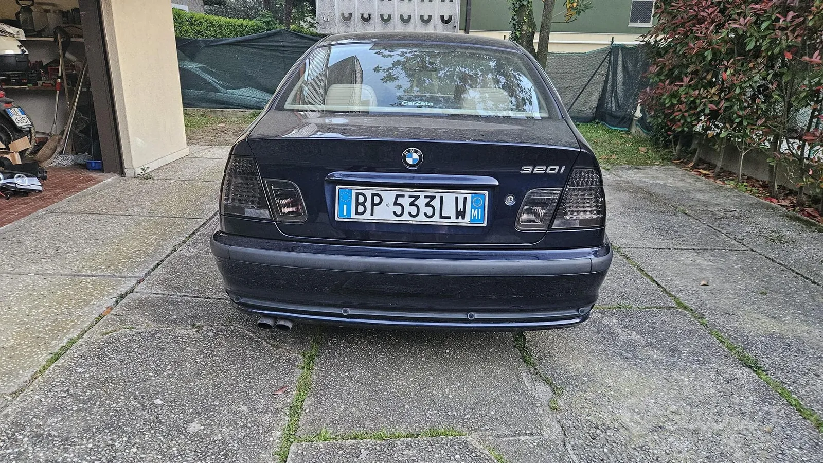 BMW 320I 2000 photo 2