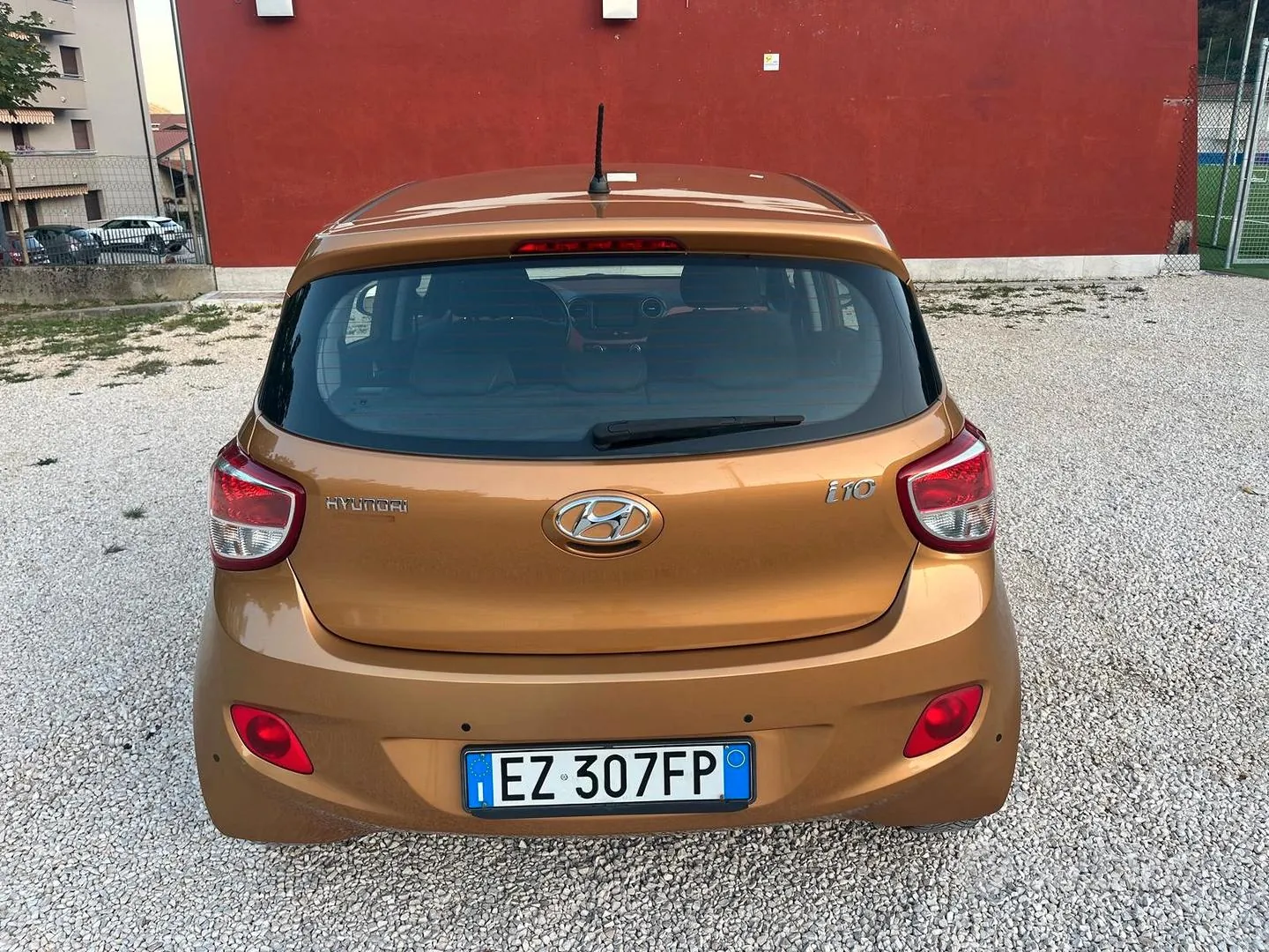Hyundai I10 2015 photo 2