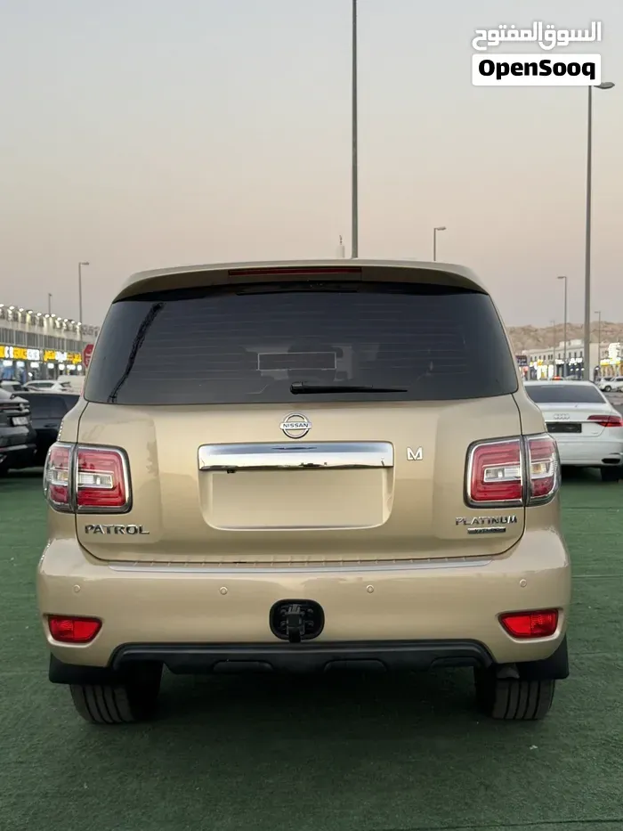 Nissan Patrol 2013 photo 4