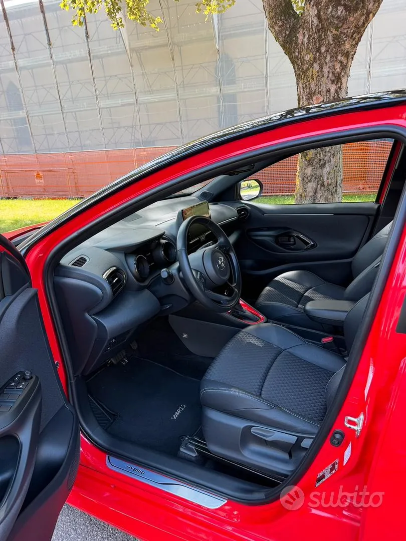 Toyota Yaris 2022 photo 3
