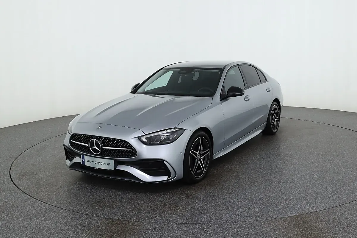 Mercedes-Benz C-Class 2024 photo 2