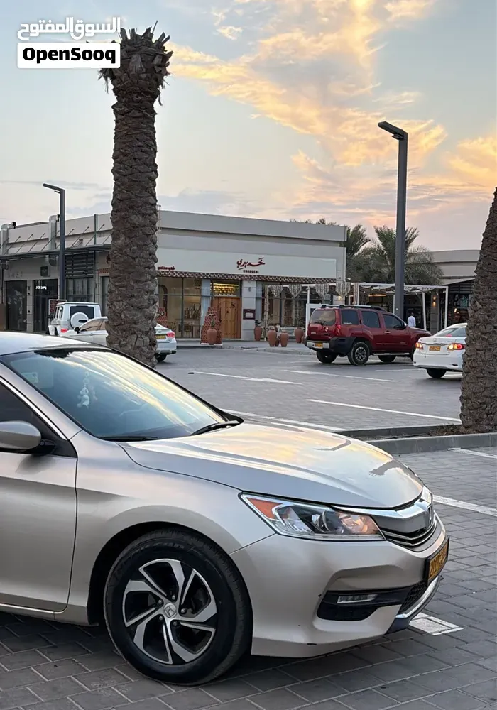 Honda Accord 2017 photo 4