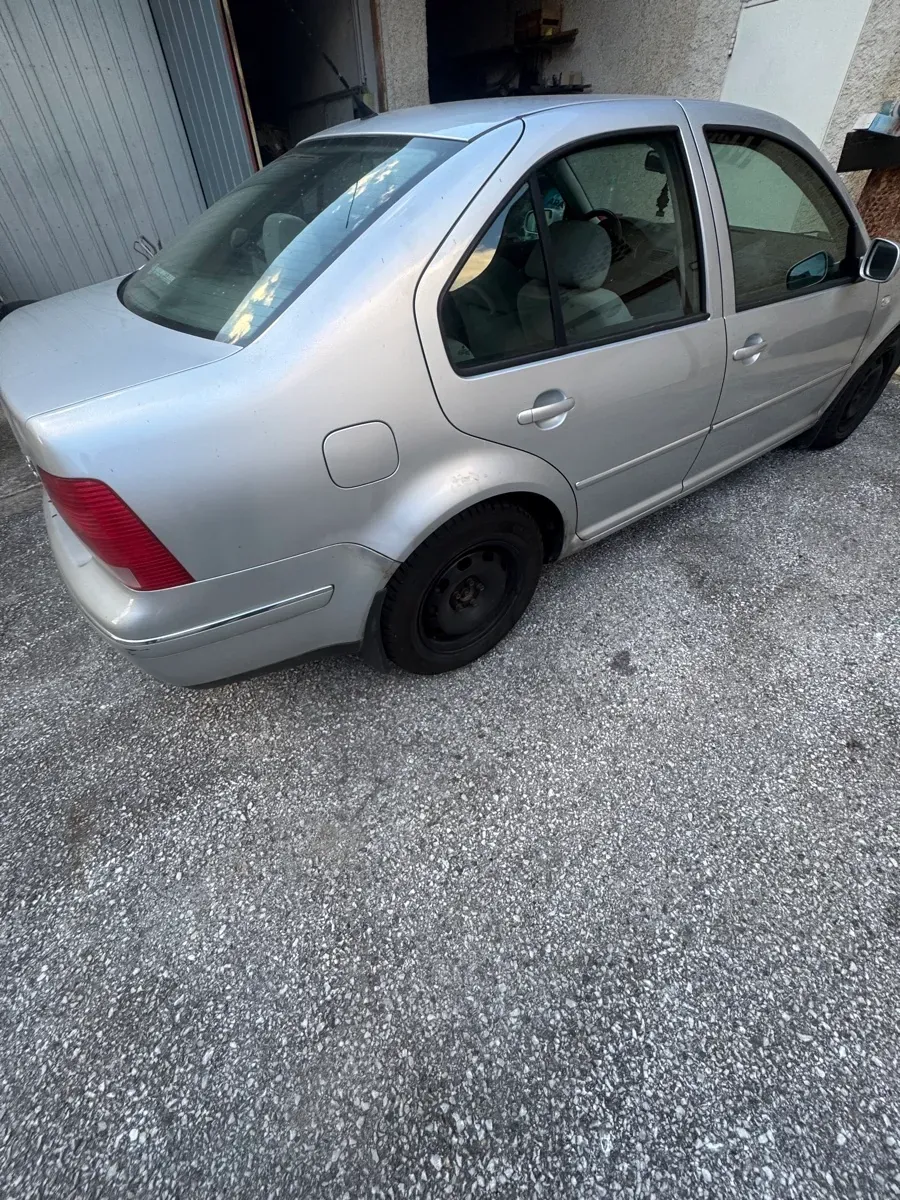 Volkswagen Bora 2002 photo 3