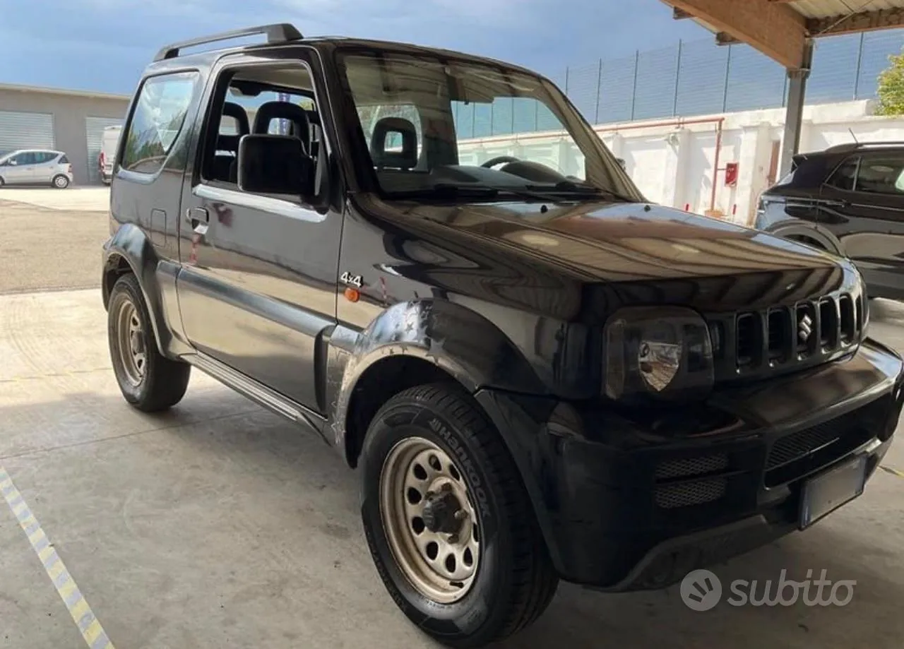 Suzuki Jimny 2009 photo 2
