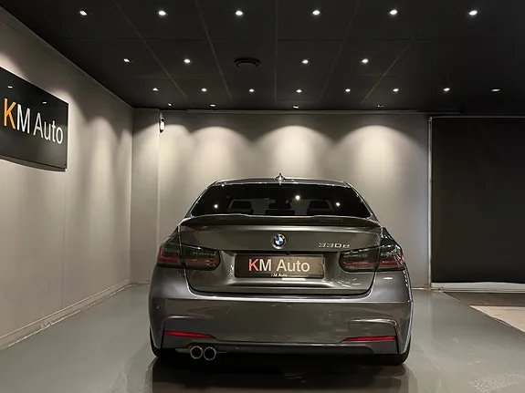 BMW 330E 2017 photo 5