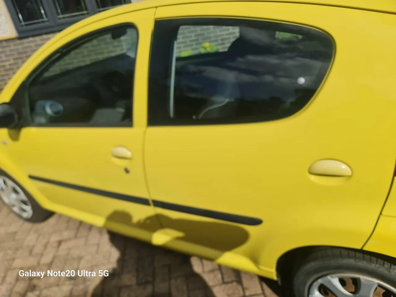 Peugeot 107 2010 photo 3