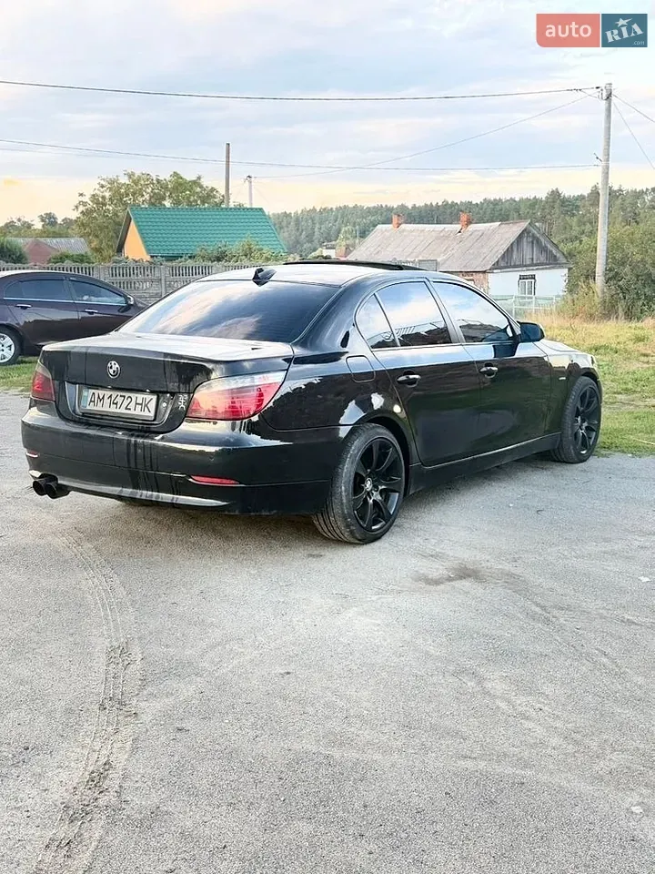 BMW 5 Series 2008 photo 4