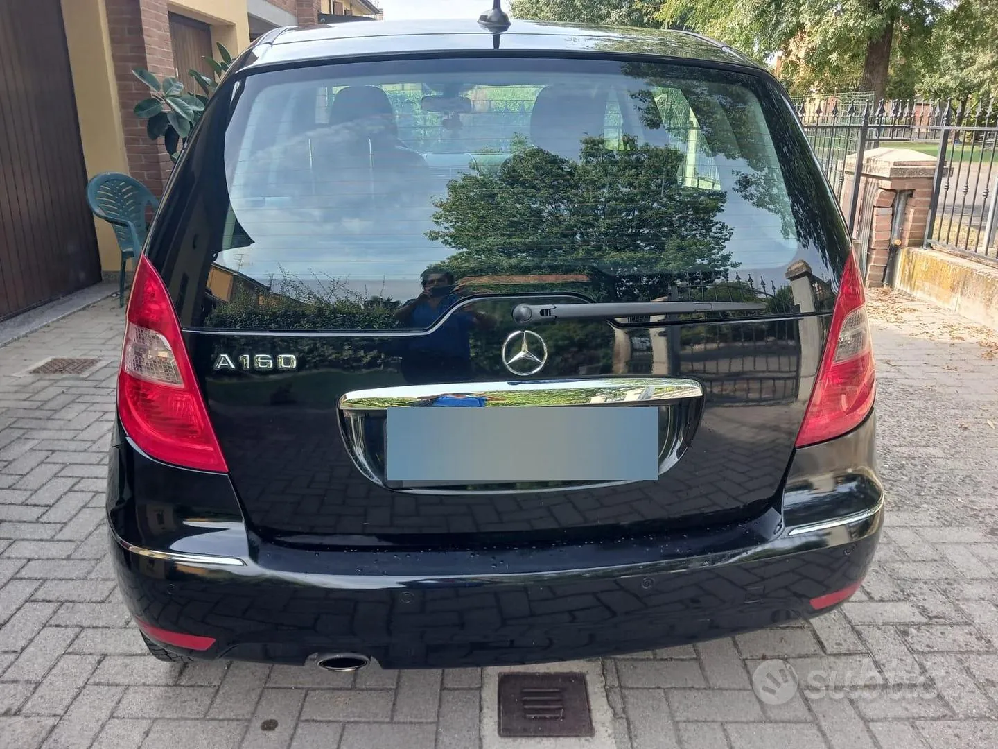Mercedes-Benz A-Class 2011 photo 3