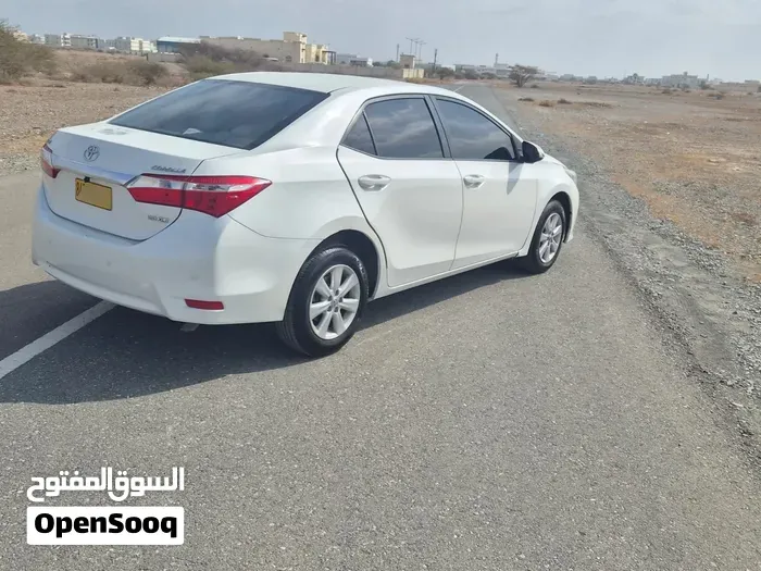 Toyota Corolla 2014 photo 2