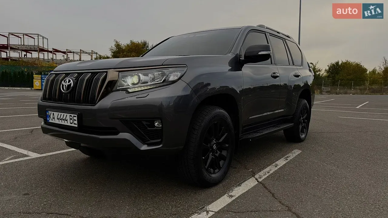 Toyota Land Cruiser Prado 2022 photo 4