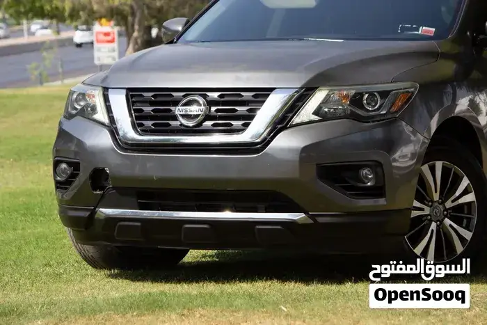 Nissan Pathfinder 2019 photo 2