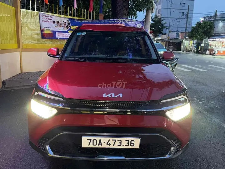 Kia Carens 2025 photo 2