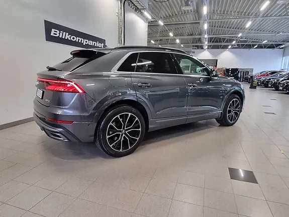 Audi Q8 2019 photo 4