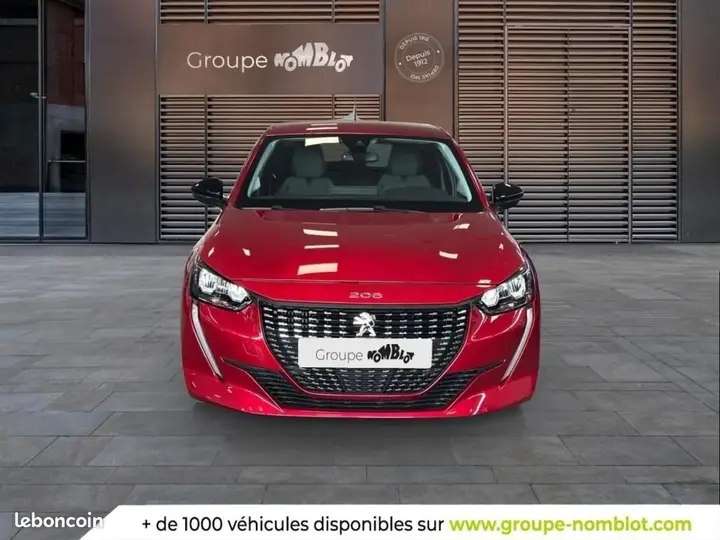 Peugeot 208 2022 photo 2