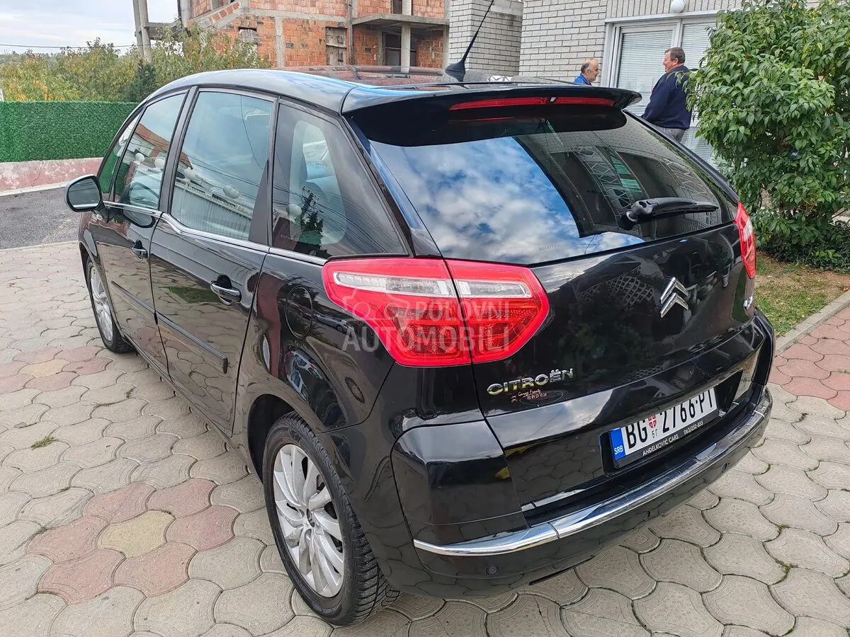 Citroen C4 Picasso 2008 photo 3