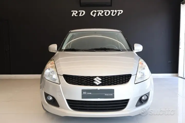 Suzuki Swift 2012 photo 2