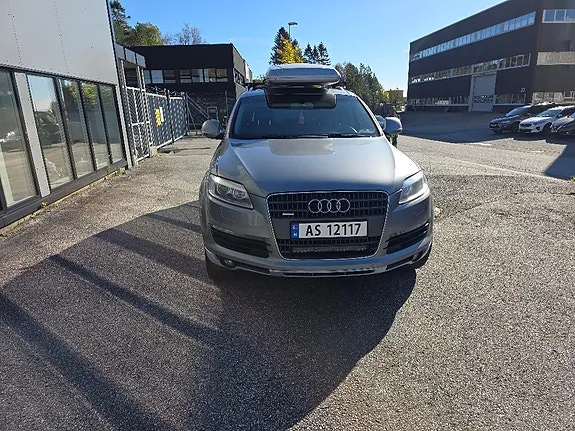 Audi Q7 2007 photo 5
