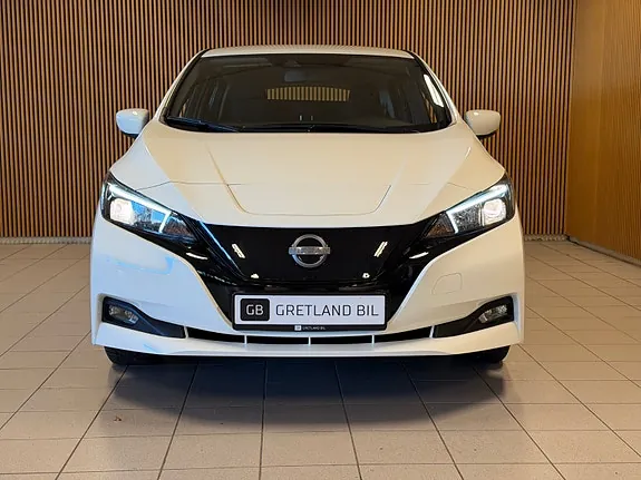 Nissan Leaf 2023 photo 4