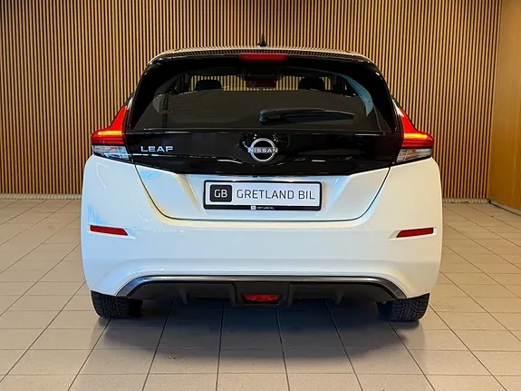 Nissan Leaf 2023 photo 5