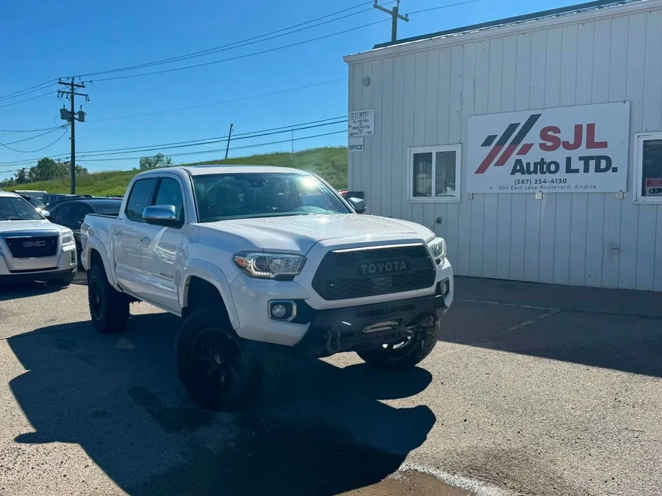 Toyota Tacoma