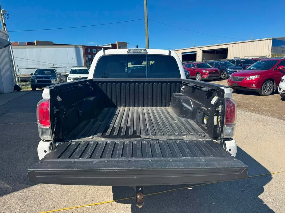 Toyota Tacoma 2018 photo 4