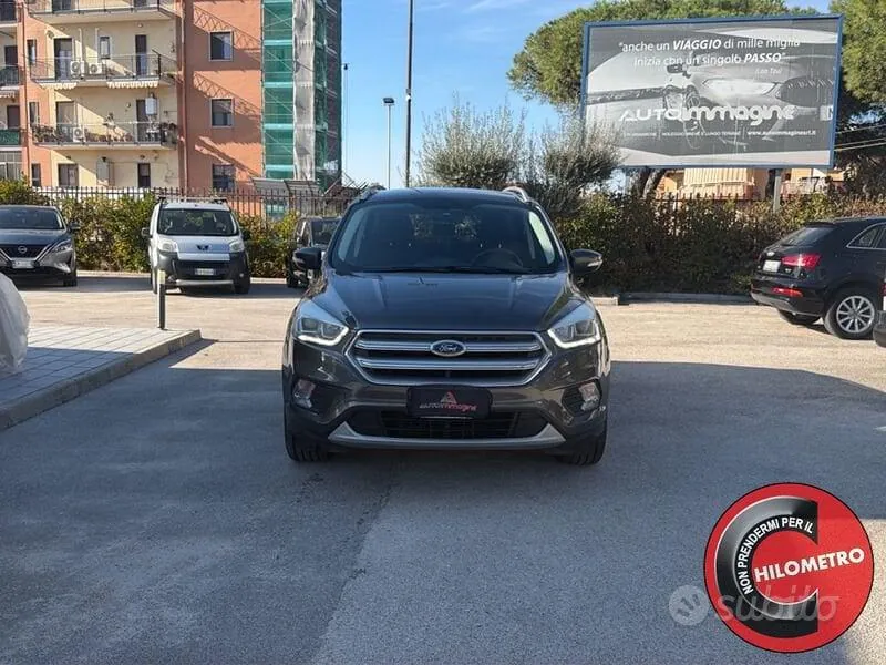 Ford Kuga 2019 photo 2