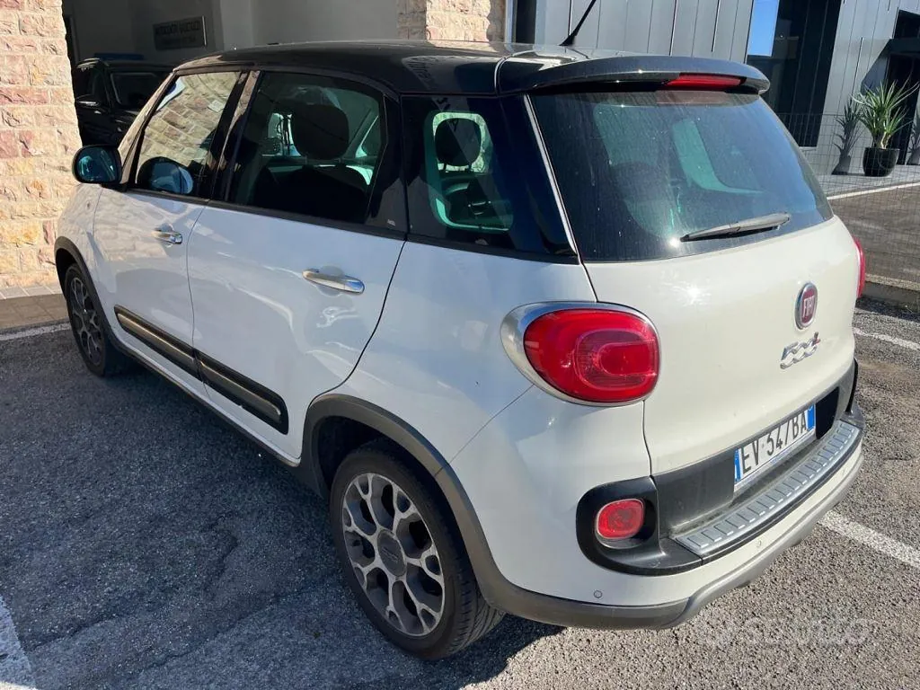 Fiat 500L 2014 photo 4