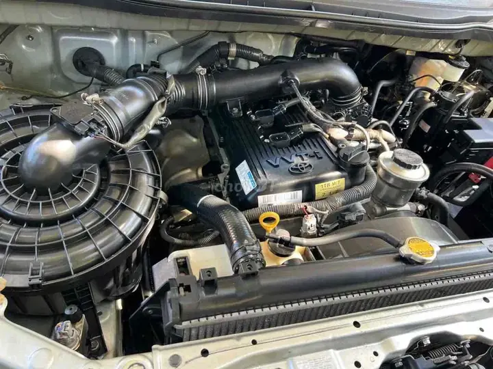 Toyota Innova 2007 photo 3